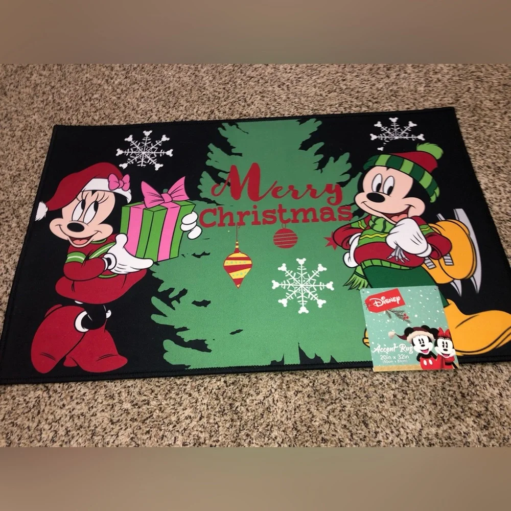 Mickey and Minnie Mouse Christmas Accent Rug